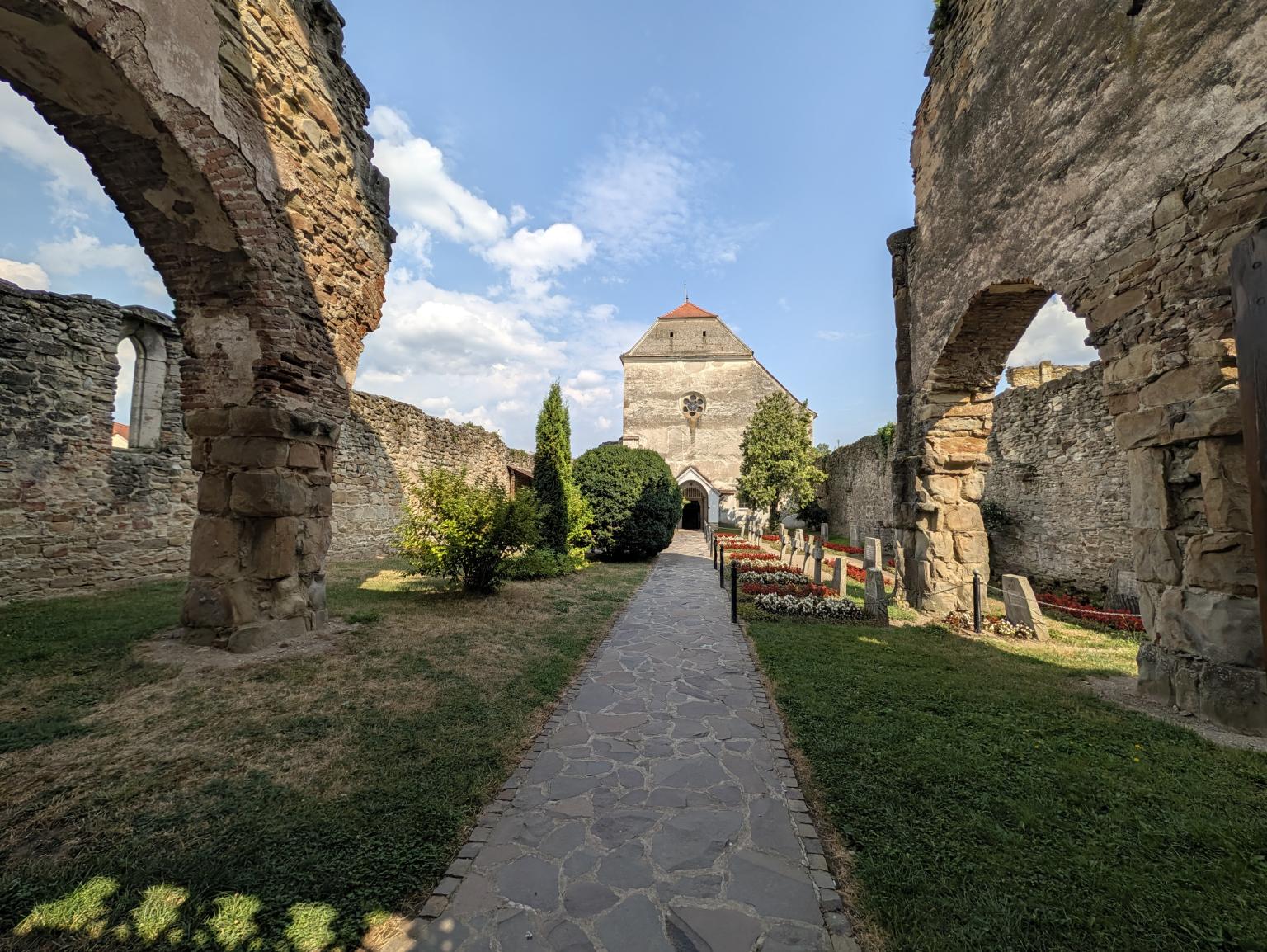 Ansamblul Fostei Mănăstiri Cisterciene