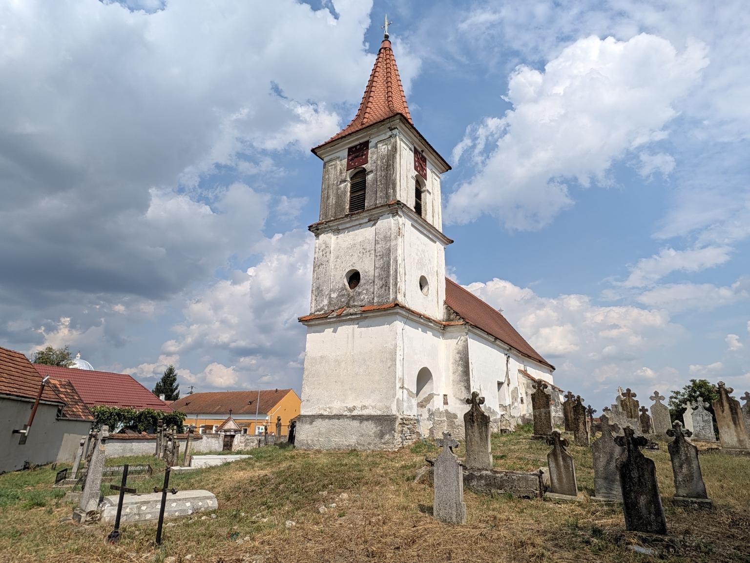 Biserica Sf. Arhangheli Mihail Şi Gavril